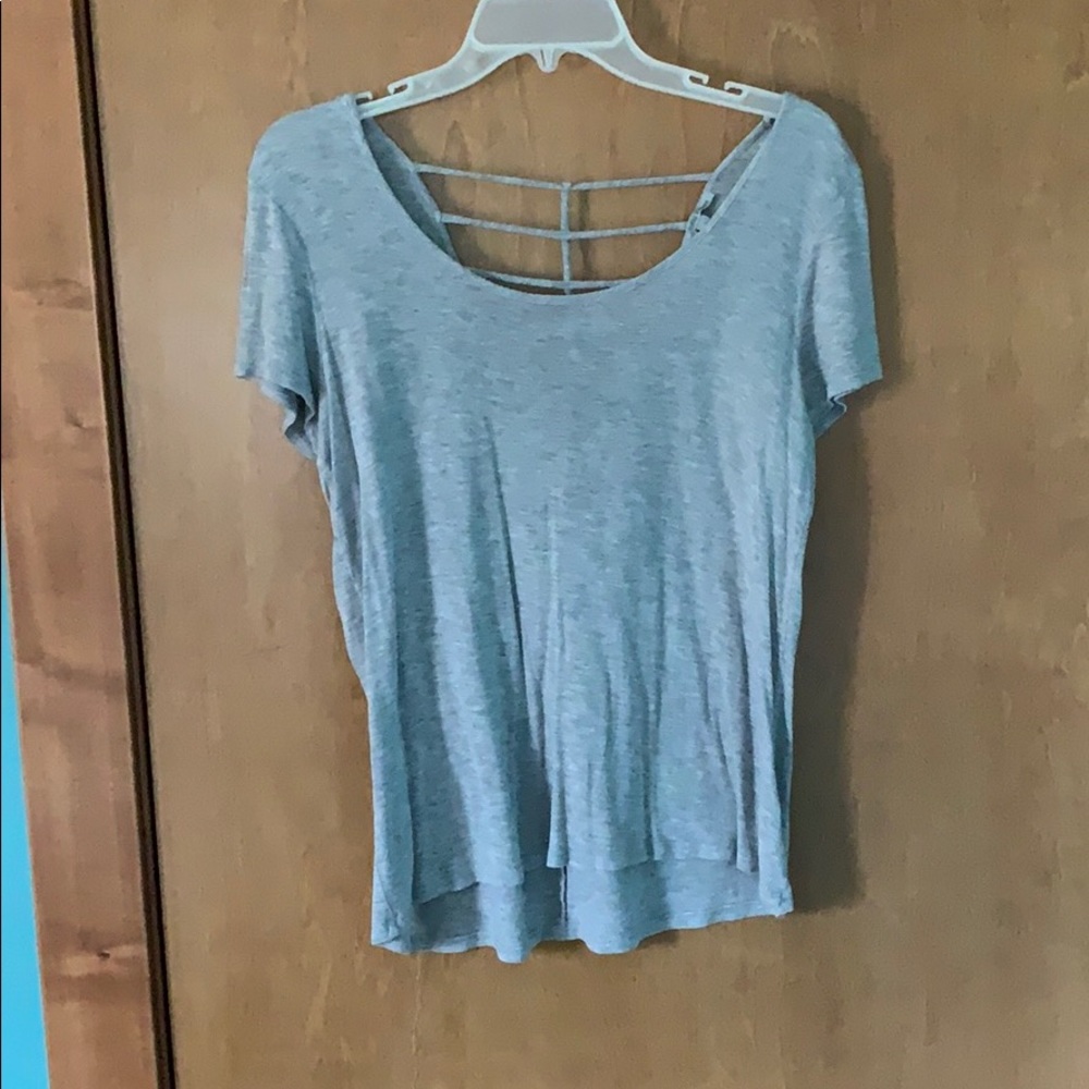 Gray t-shirt with cross on back